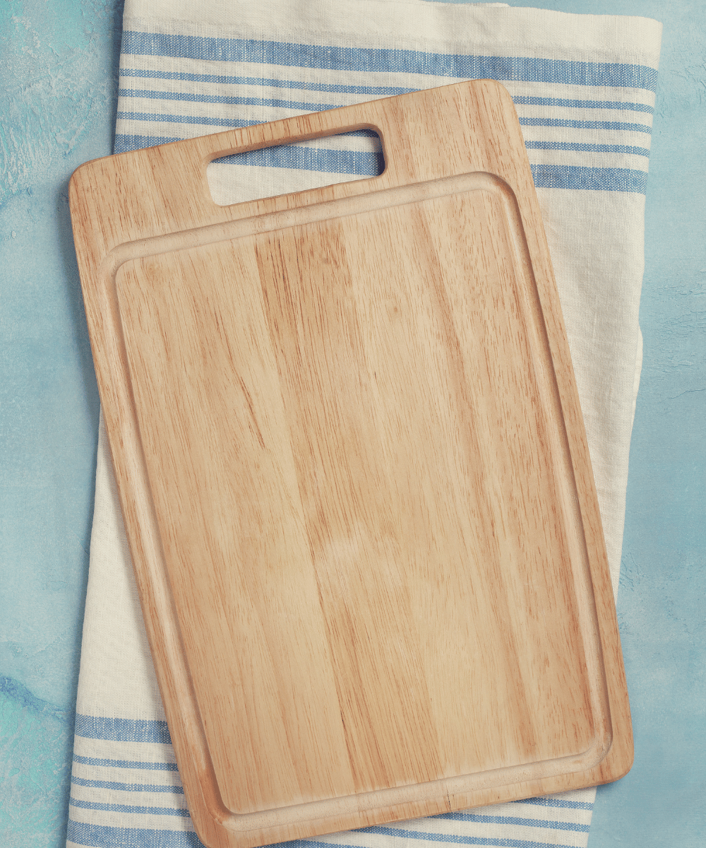 How to Clean a Wood Cutting Board